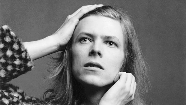 david-bowie-brian-ward-1971-the-david-bowie-archive-620