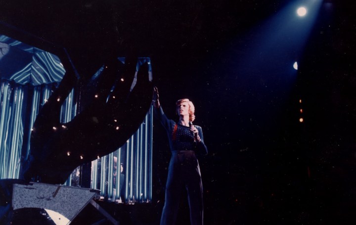 rock_music_sets-bowie-1974-diamond_dogs-Diamond_Dogs002